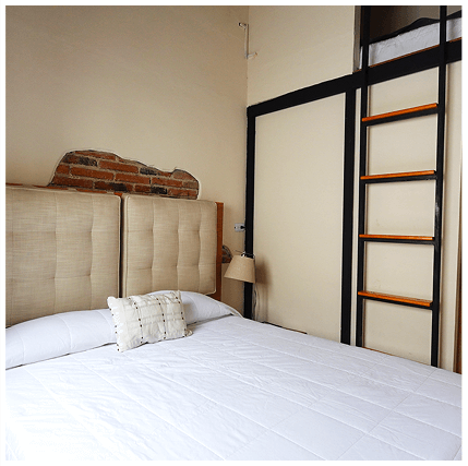 hostal-a44
